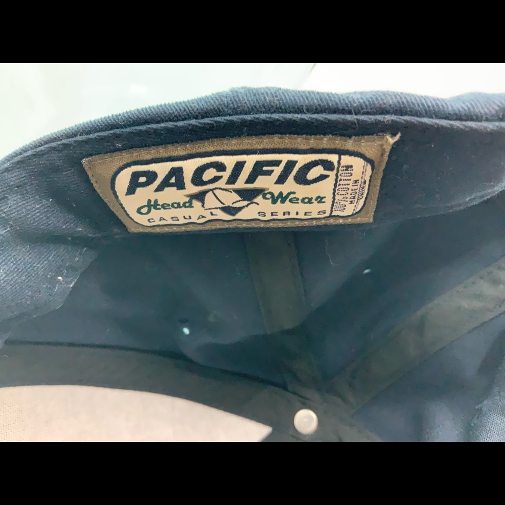 Safari lion Glacier Moose blue hats bundle of 2 - Picture 5 of 10